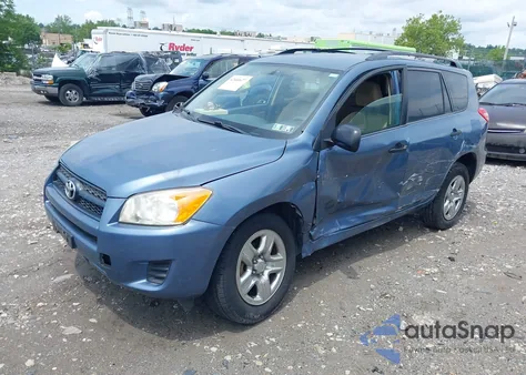 2009 Toyota Rav4 z USA, uszkodzony, nr VIN JTMBF33V29D009367